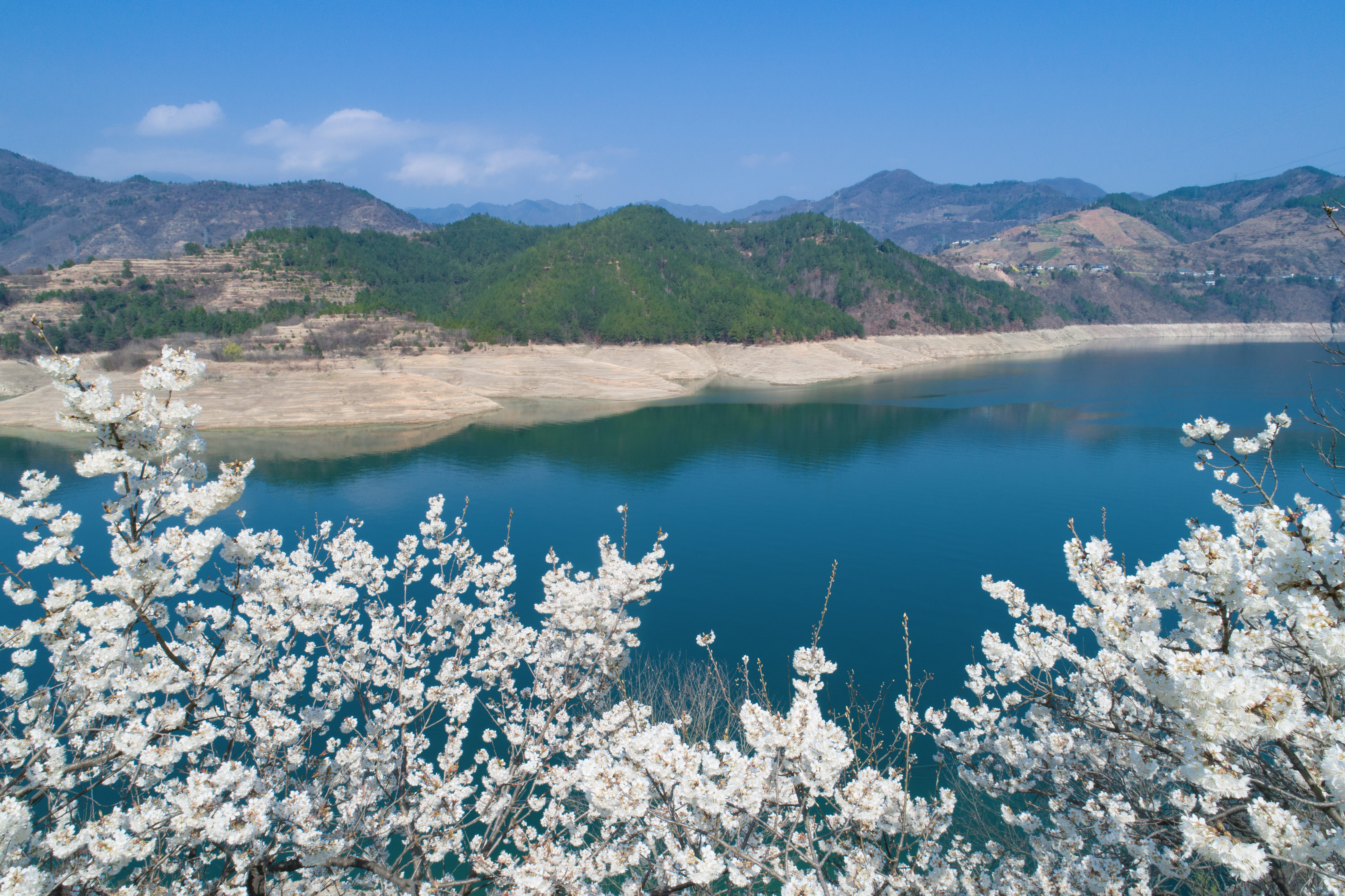 国家级风景名胜区白龙湖  摄影：王治，电话18908125135 (3).jpg